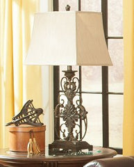 Sallee Signature Design by Ashley Table Lamp image