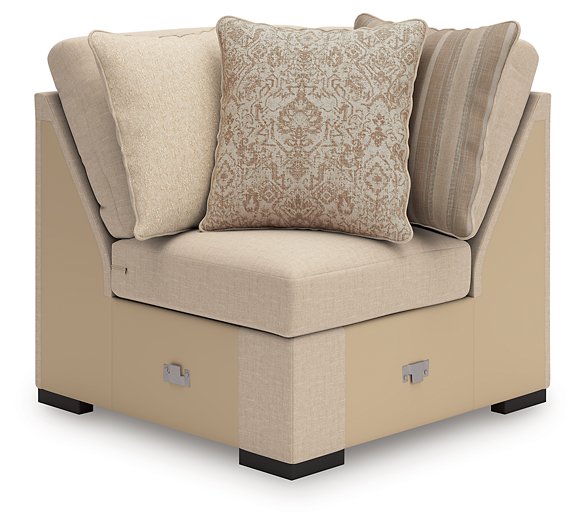LadyMae Sectional with Chaise - Sanctuary Home Furnishings (CA)*