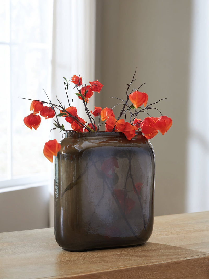 Sumner Vase - Sanctuary Home Furnishings (CA)*