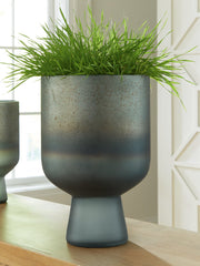 Pennmore Vase - Sanctuary Home Furnishings (CA)*