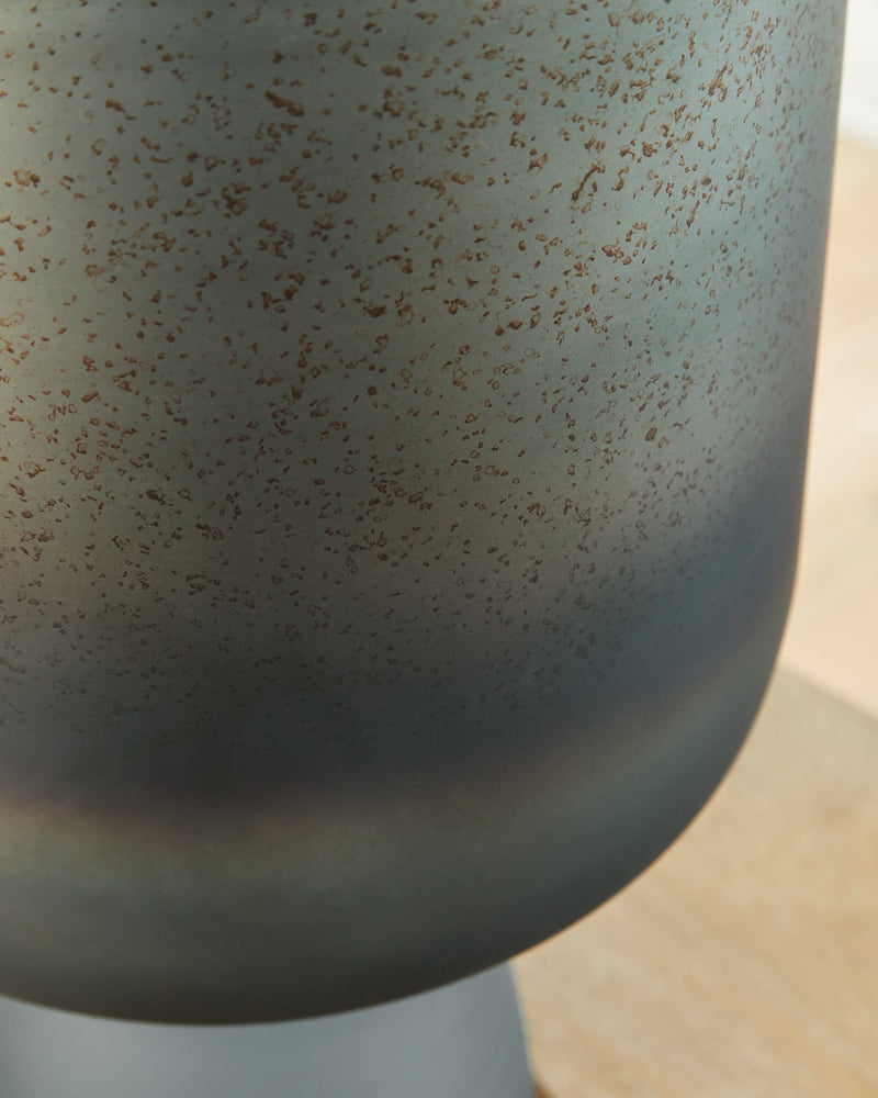 Pennmore Vase - Sanctuary Home Furnishings (CA)*