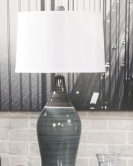Niobe - Ceramic Table Lamp (2/cn)