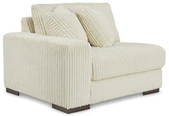 Lindyn Sectional Sofa - Sanctuary Home Furnishings (CA)*