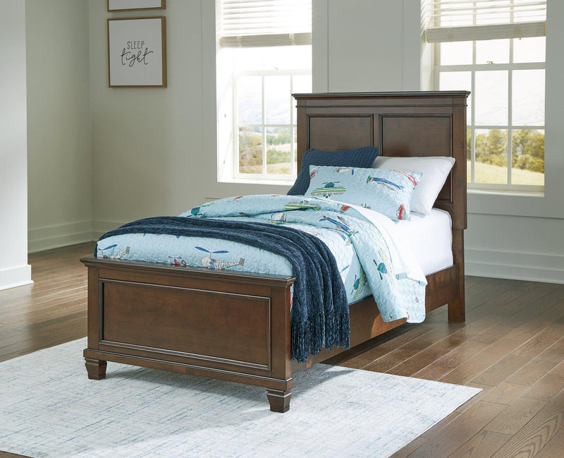 Danabrin Bed