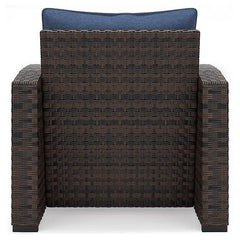 Windglow Outdoor Lounge Chair with Cushion