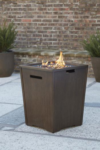 Rodeway South Outdoor Set - Sanctuary Home Furnishings (CA)*