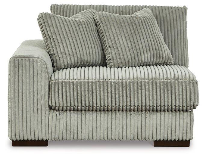 Lindyn Sectional Sofa - Sanctuary Home Furnishings (CA)*