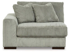 Lindyn Sectional Sofa - Sanctuary Home Furnishings (CA)*