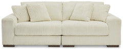 Lindyn Sectional Sofa - Sanctuary Home Furnishings (CA)*
