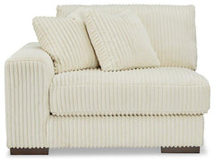 Lindyn Sectional with Chaise - Sanctuary Home Furnishings (CA)*