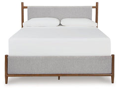 Lyncott Upholstered Bed