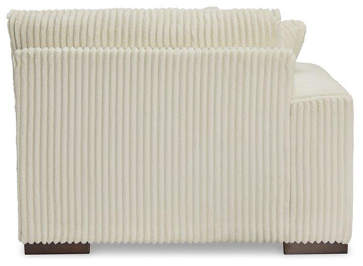 Lindyn Sectional with Chaise - Sanctuary Home Furnishings (CA)*