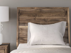 Chirason Bed - Sanctuary Home Furnishings (CA)*