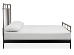 Harper Springs Complete Metal King Bed