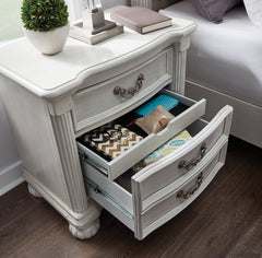 Montelaine Nightstand