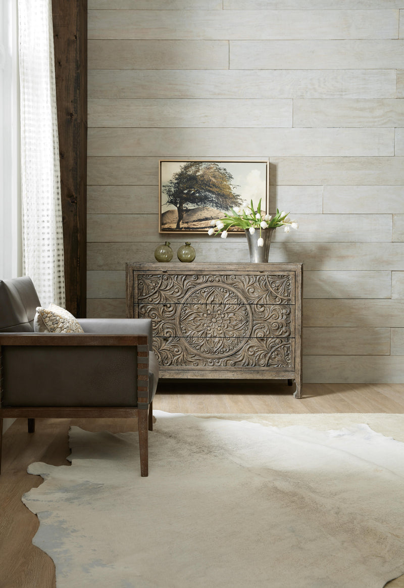 La Grange Lockhart Three-Drawer Accent Chest - 6960-50007-80