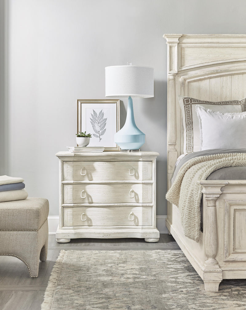 Traditions Three-Drawer Nightstand - 5961-90016-02
