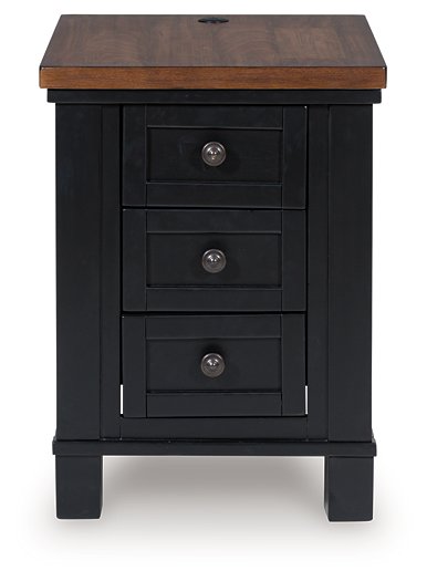Wildenauer Chairside End Table - Sanctuary Home Furnishings (CA)*