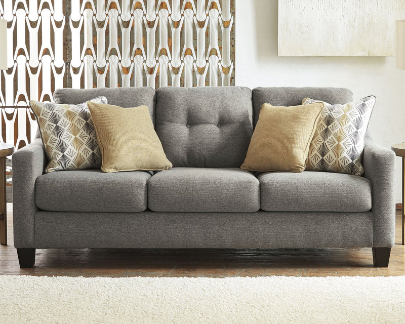 Daylon Benchcraft Sofa image
