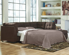 Maier Benchcraft Sectional
