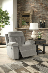 Mitchiner Signature Design by Ashley Recliner image