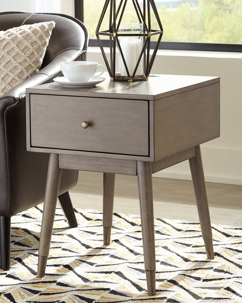 Paulrich Signature Design by Ashley Accent Table