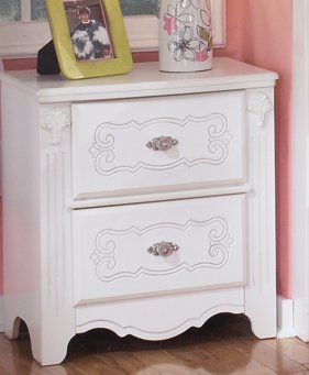 Exquisite Signature Design by Ashley Nightstand image