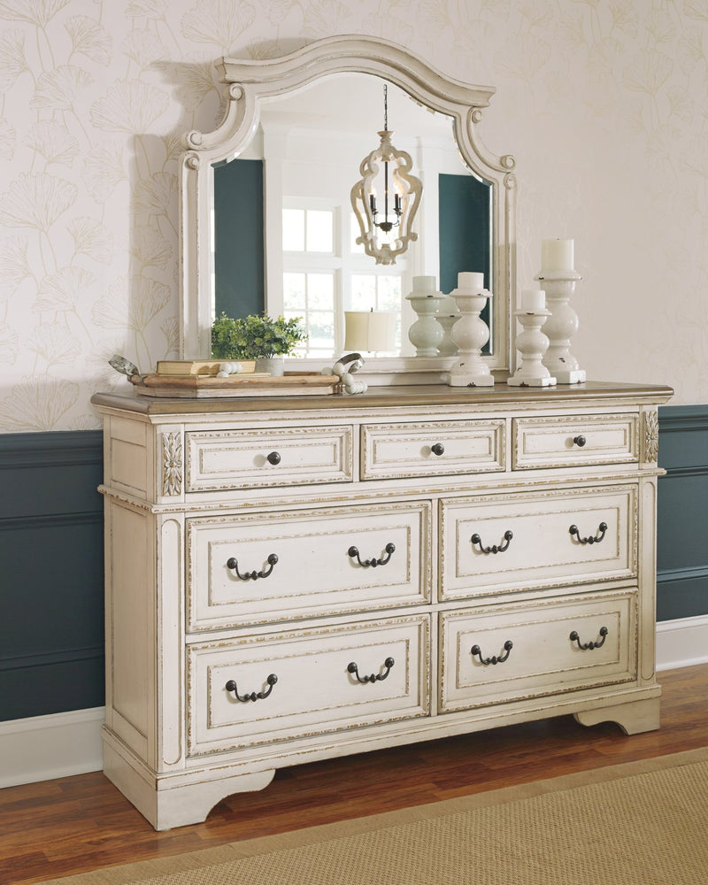 Realyn Signature Design by Ashley Dresser and Mirror image