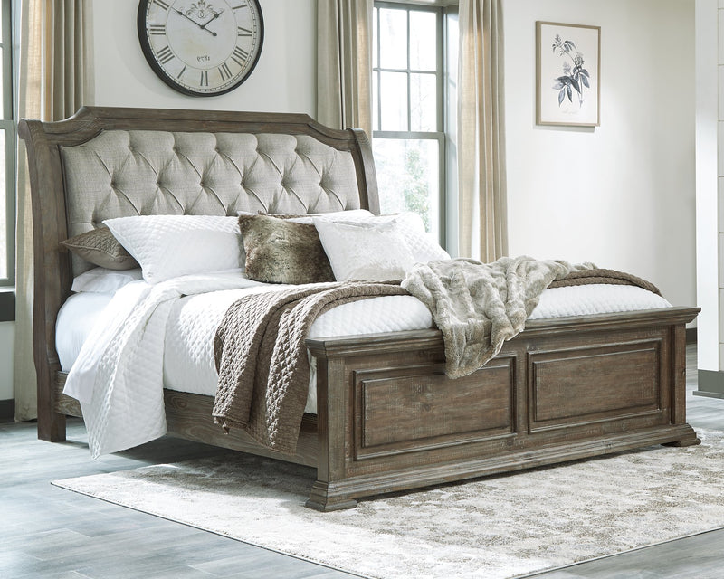 Wyndahl Signature Design by Ashley Queen Panel Bed image