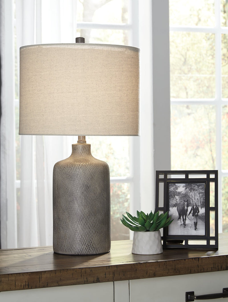 Linus Signature Design by Ashley Table Lamp image