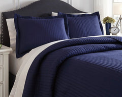Raleda Signature Design by Ashley Coverlet Set Queen