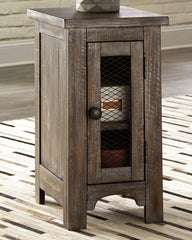 Danell Ridge Signature Design by Ashley End Table Chair Side image