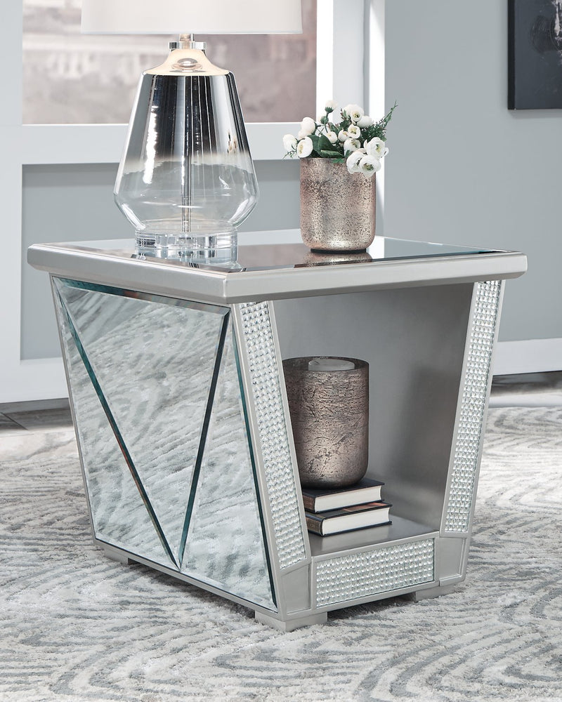 Fanmory Signature Design by Ashley Square End Table image